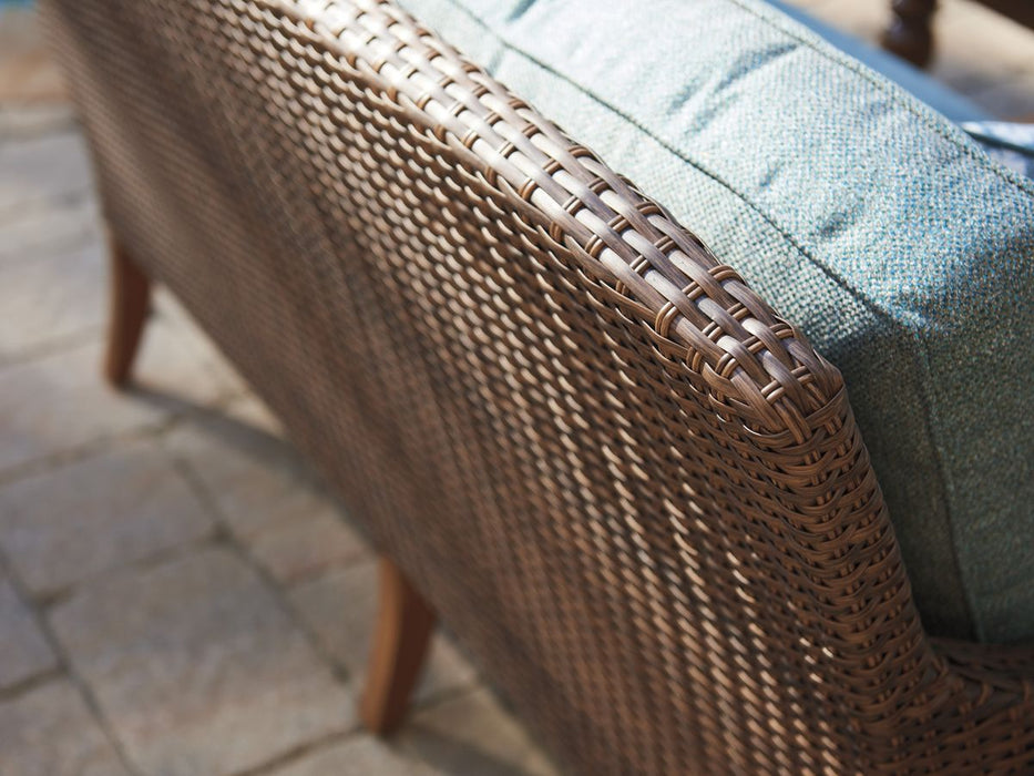 Tommy Bahama Outdoor Harbor Isle Loveseat 3935-22