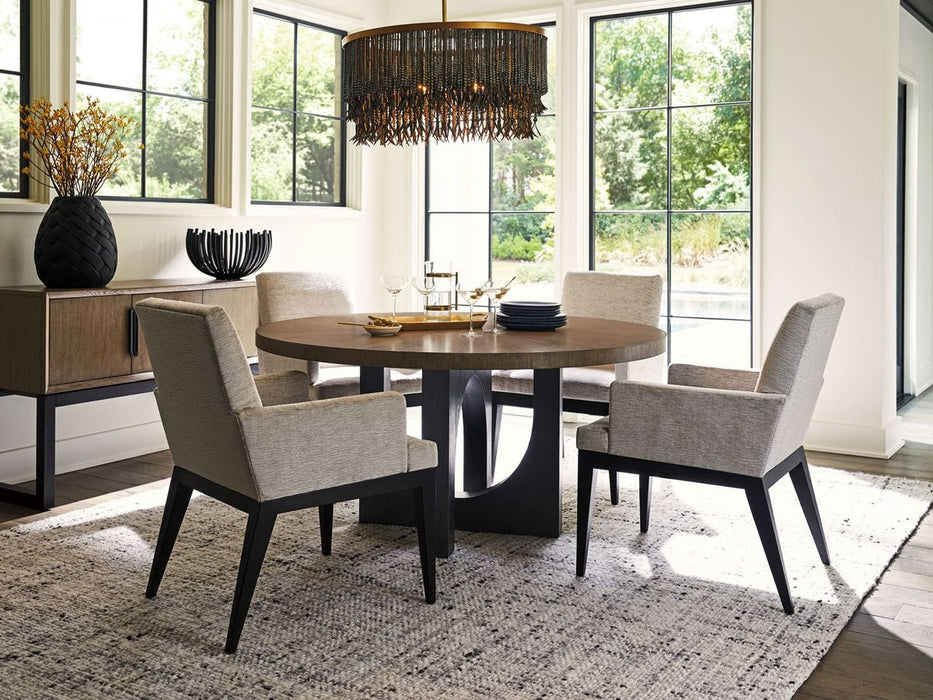 Lexington Furniture Zanzibar Regent Round Dining Table in Senegal