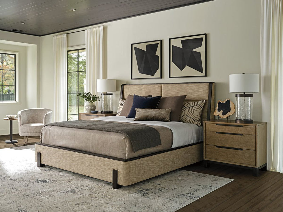 Lexington Furniture Zanzibar King Barcelona Upholstered Bed in Tunis