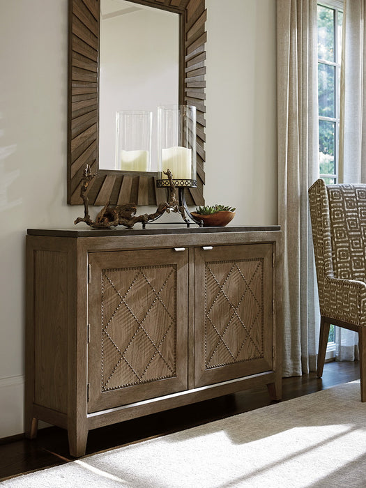 Tommy Bahama Home Cypress Point Emerson Hall Chest in Hattaras Gray