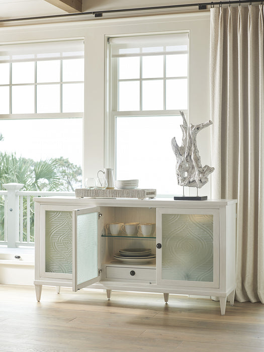 Tommy Bahama Ocean Breeze Turtle Point Buffet in White