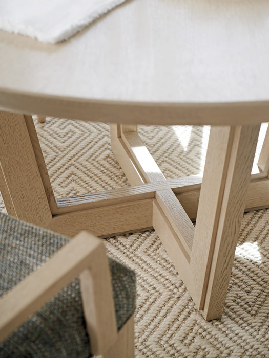 Lexington Furniture Sunset Key Hanson Round Dining Table in Sand Drift