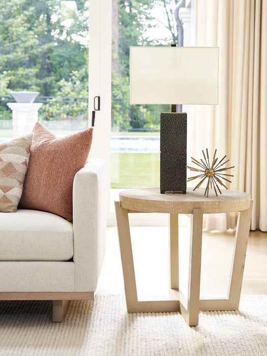 Lexington Furniture Sunset Key Shasta Round Lamp Table in Sand Drift