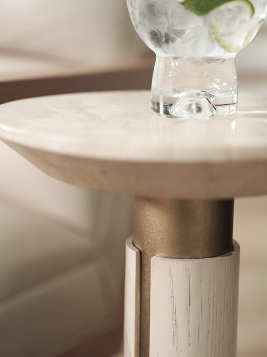 Lexington Furniture Sunset Key Carver Accent Table in Sand Drift