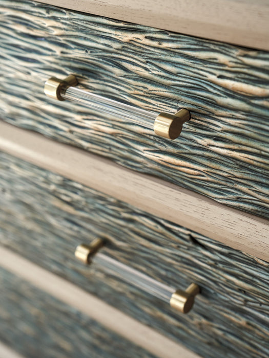 Lexington Furniture Sunset Key Kenan Hall Chest in Sand Drift