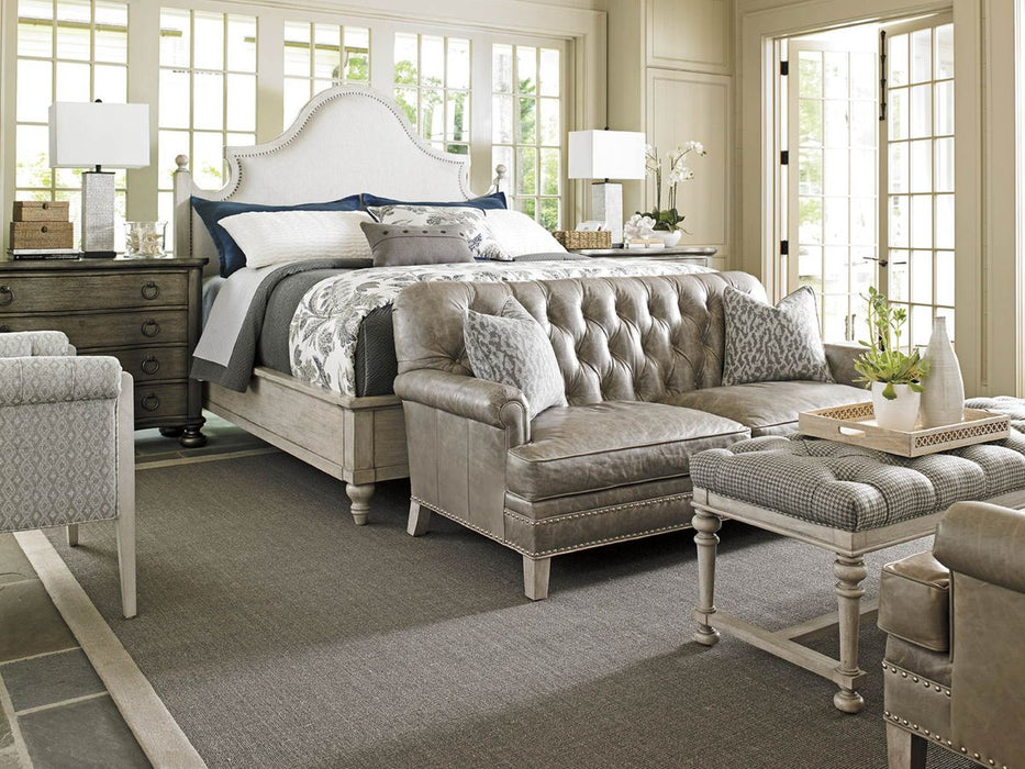 Lexington Oyster Bay King Arbor Hills Upholstered Bed in Distressed