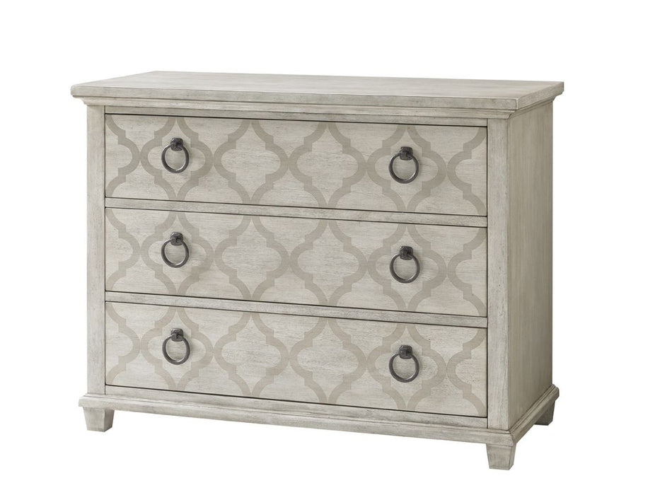 Lexington Oyster Bay Brookhaven Hall Chest in Light Oyster Shell