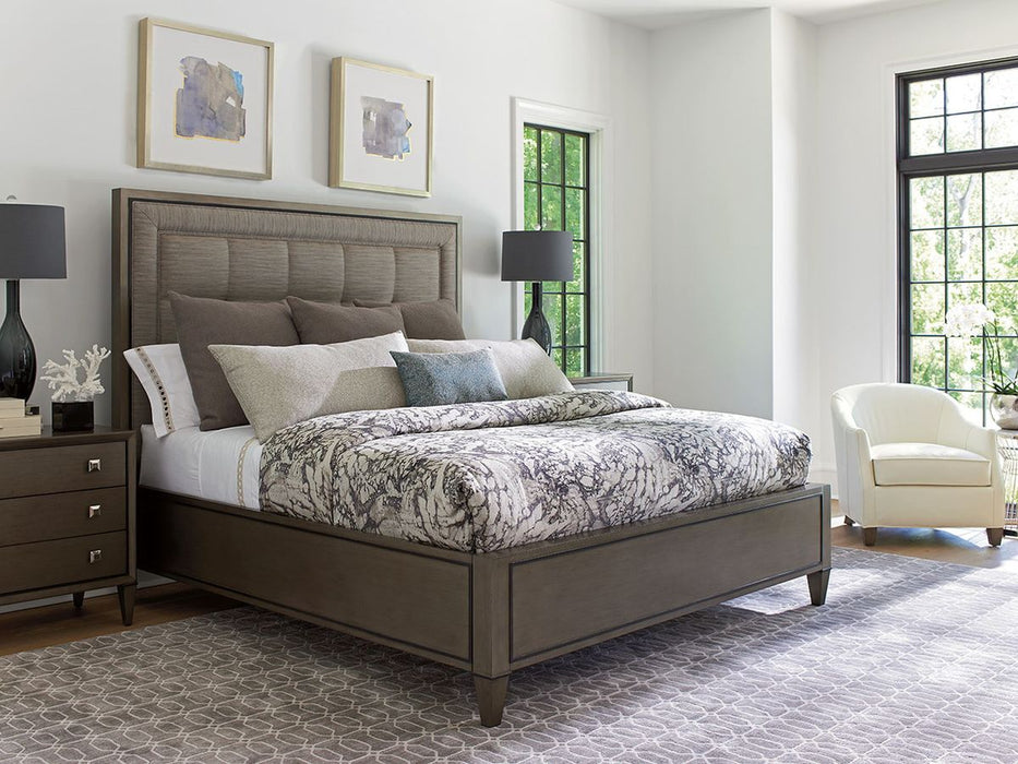 Lexington Ariana St. Tropez King Upholstered Panel Bed in Platinum
