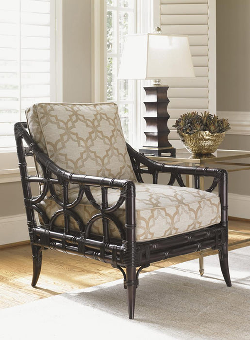 Lexington Furniture Kensington Place Maxfield Metal Lamp Table in Brentwood