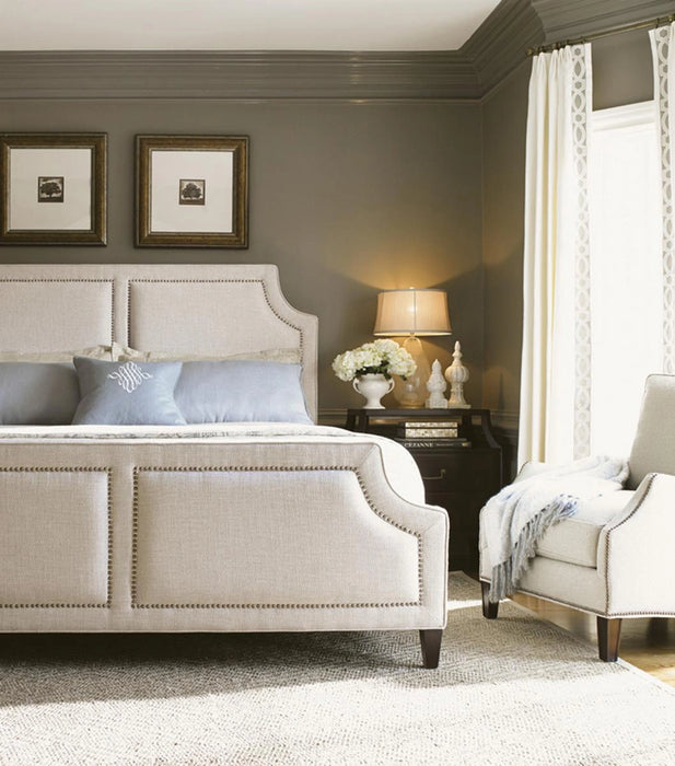 Lexington Furniture Kensington Place California King Chadwick Upholstered Bed in Huntington