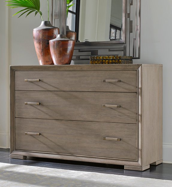 Lexington Shadow Play Barwick Hall Chest