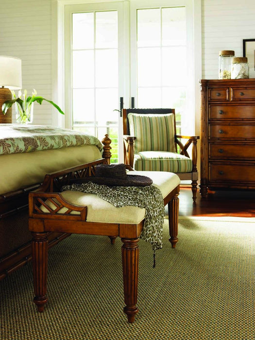 Tommy Bahama Island Estate Plantain Bed Bench