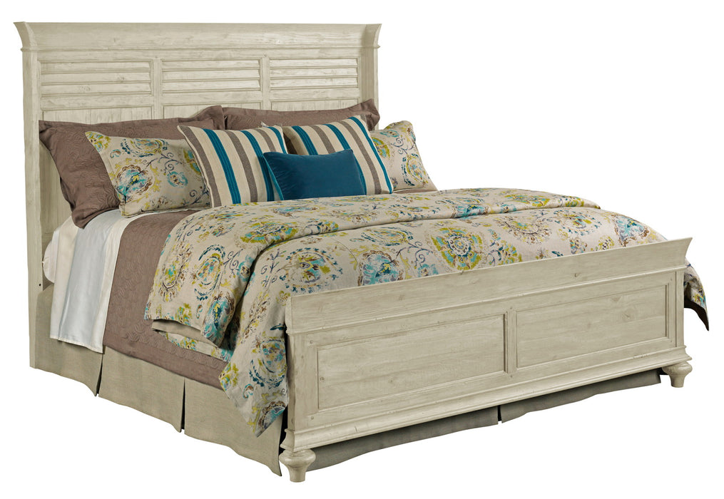 Kincaid Weatherford Shelter Queen Bed in Cornsilk