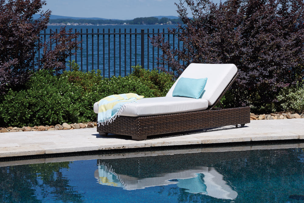 CONTEMPO CHAISE